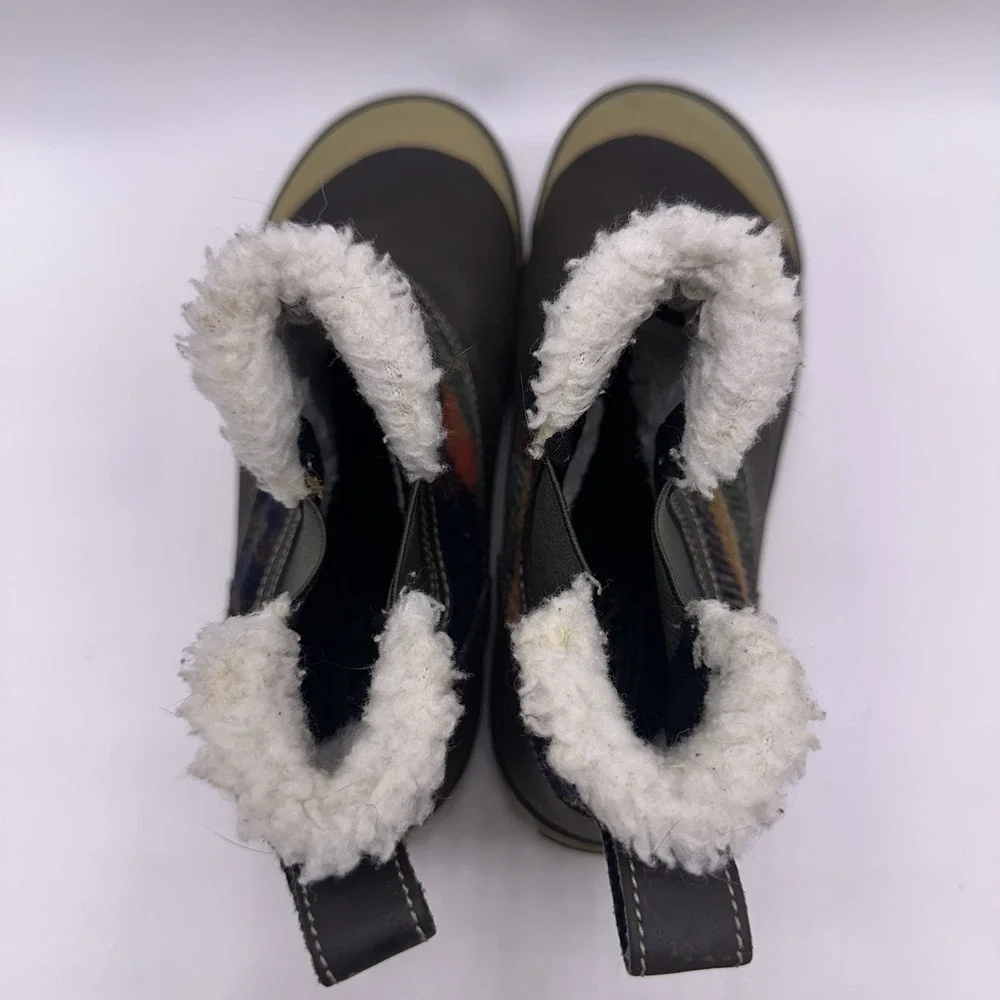 KEEN Elsa Chelsea Boots Size 8 Women Coffee Bean Plaid Wool Waterproof Insulated